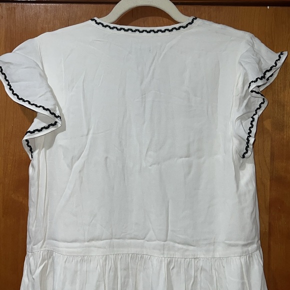 Ann Taylor Embroidered Dress- New without tag - Picture 7 of 10